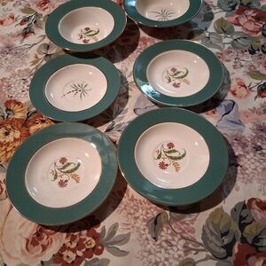 Homer Laughlin Green and Cream Floral Dinnerware Set 4 Saucer & 2 Bowl